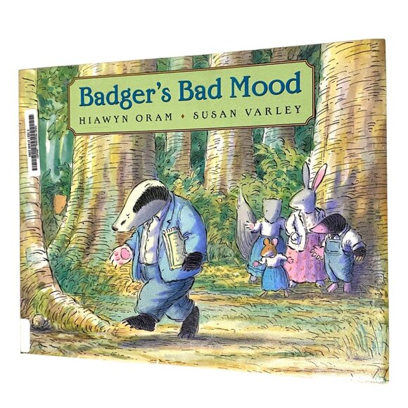 Animal Hardcover Picture Book Lot of 3 Bear Skunk Badger Anthropomorphic Kids - Picture 2 of 13